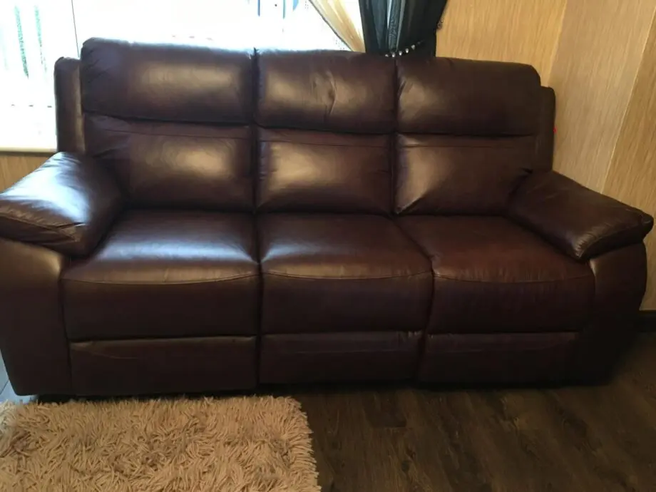 Leather Recliner Sofa’s