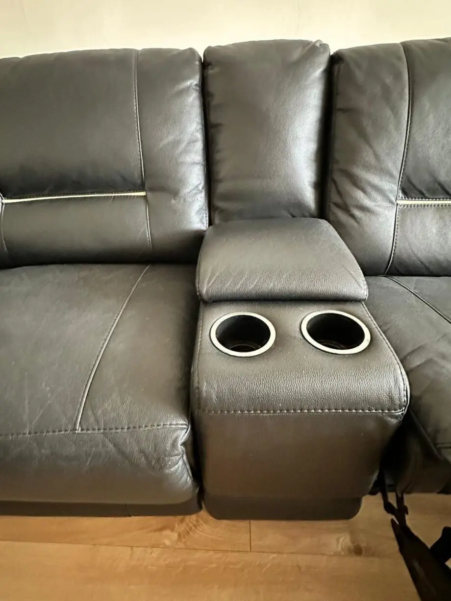 Harvey’s Hedgemoor Modular Black Corner Sofa with 2x Electric Recliners, storage and cup holders