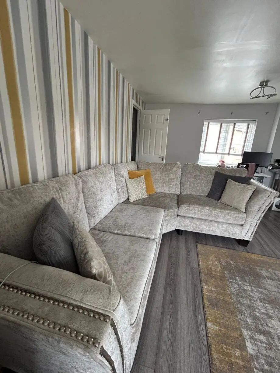 SCS crushed velvet corner sofa in cream