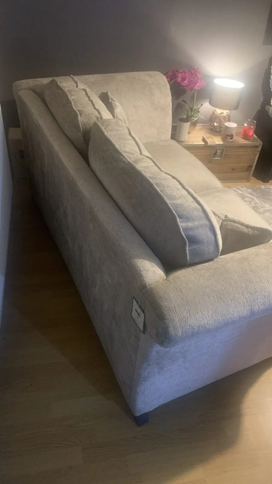 Cousins Furniture Olga 2 seater sofa (standard back) - type D