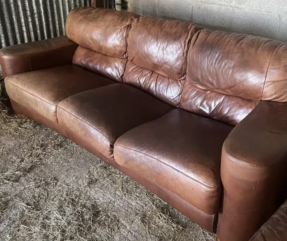 Sofitalia Brown leather sofa