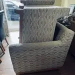 Beige and cream 3 piece suite in Good Condition