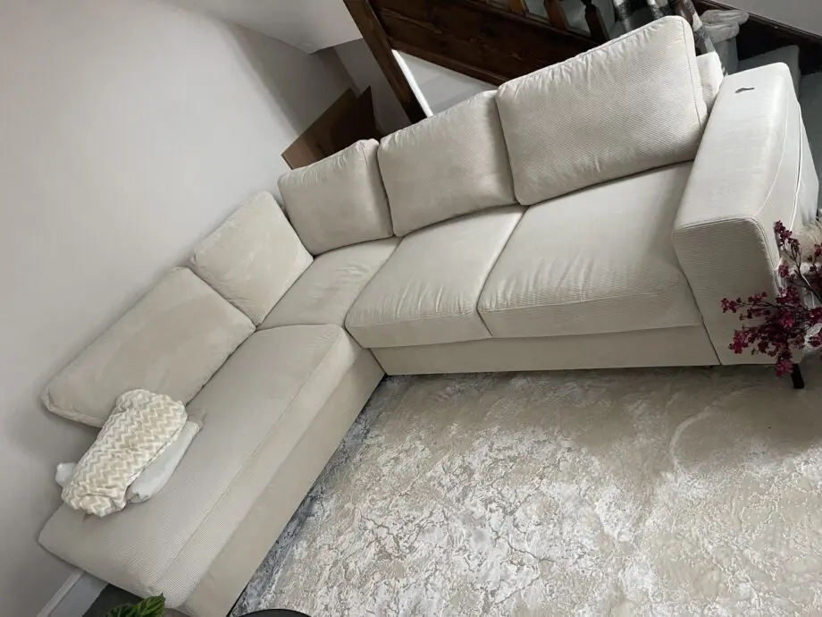Wayfair Sectional/Corner Sofa