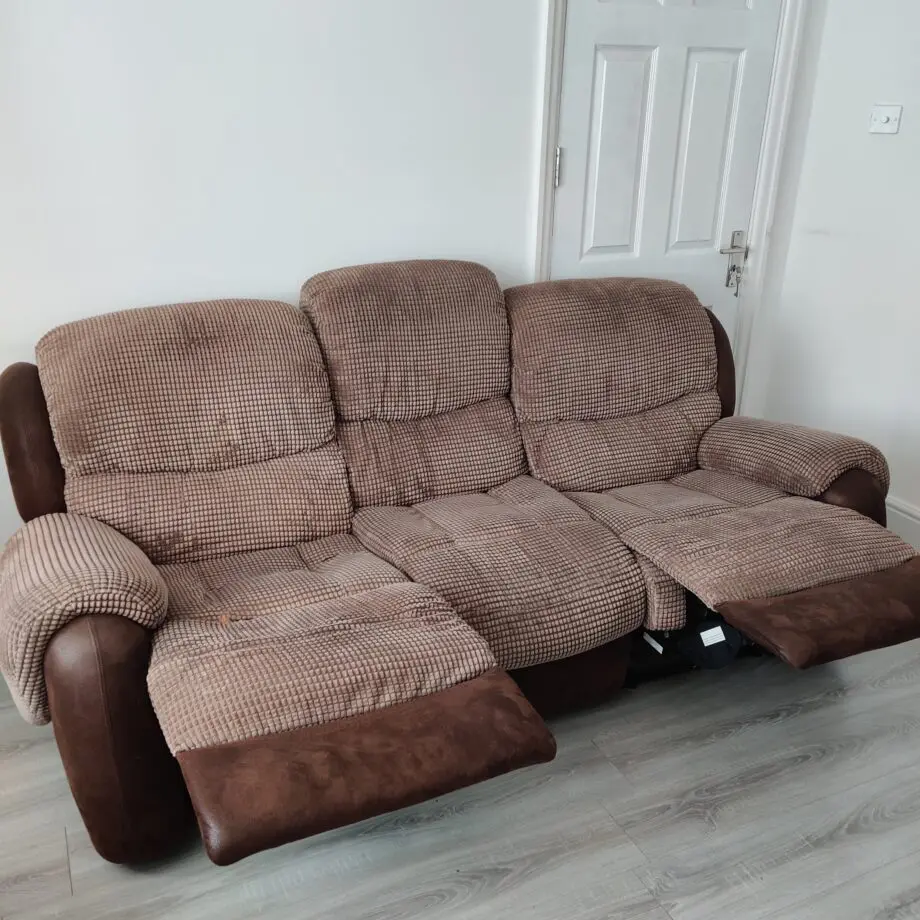 3 seater recliner sofa
