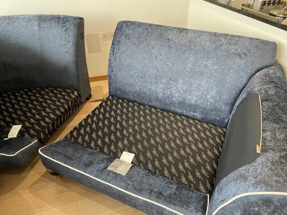 Duresta Harvard Grand 4 seater Split Sofa With Wedge and foot stool (Navy)