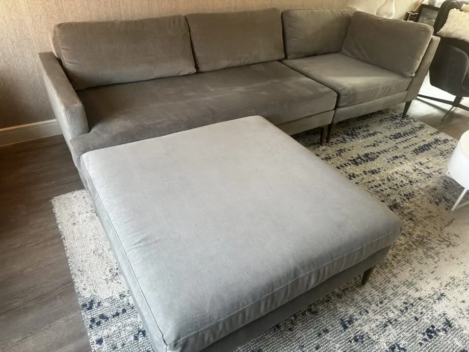 West Elm Andes 3-Piece Right Arm Ottoman Chaise Sofa (274 cm)