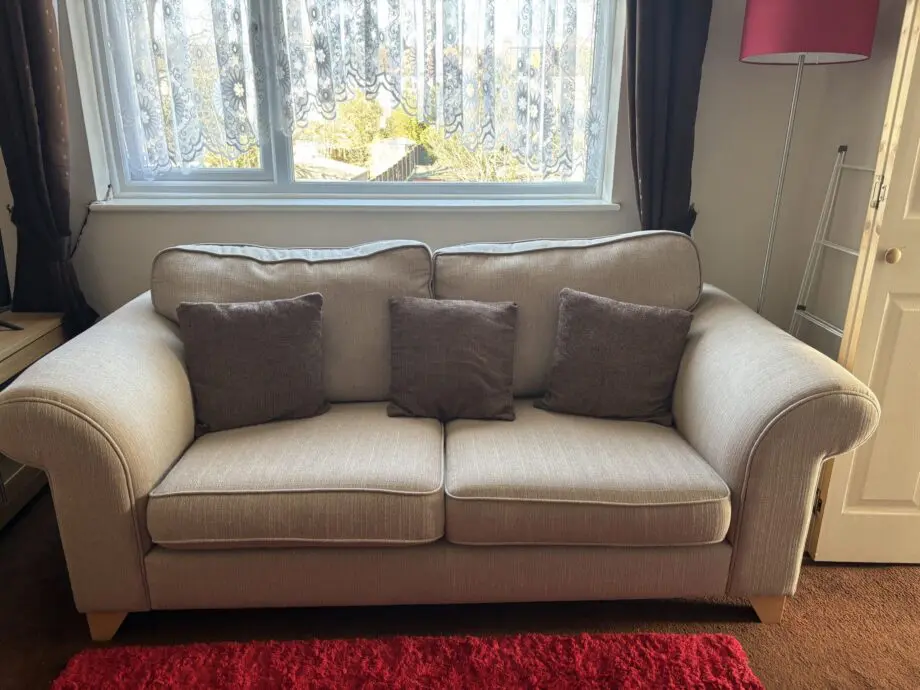 DFS Angelic Oyster 2 and 3 seater with cushions