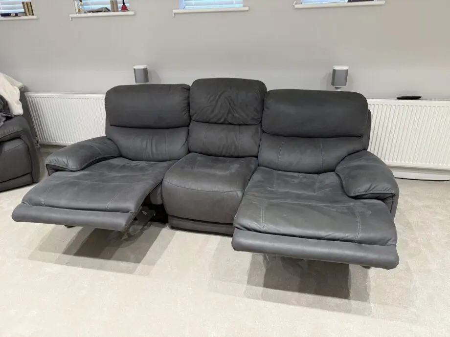 3 seater electric reclining sofa