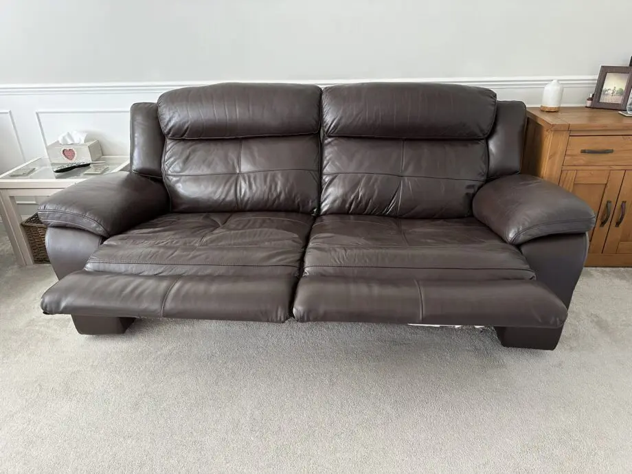 Harveys Langdale 3 Seater Recliner and Matching Recliner Chair in Brown leather