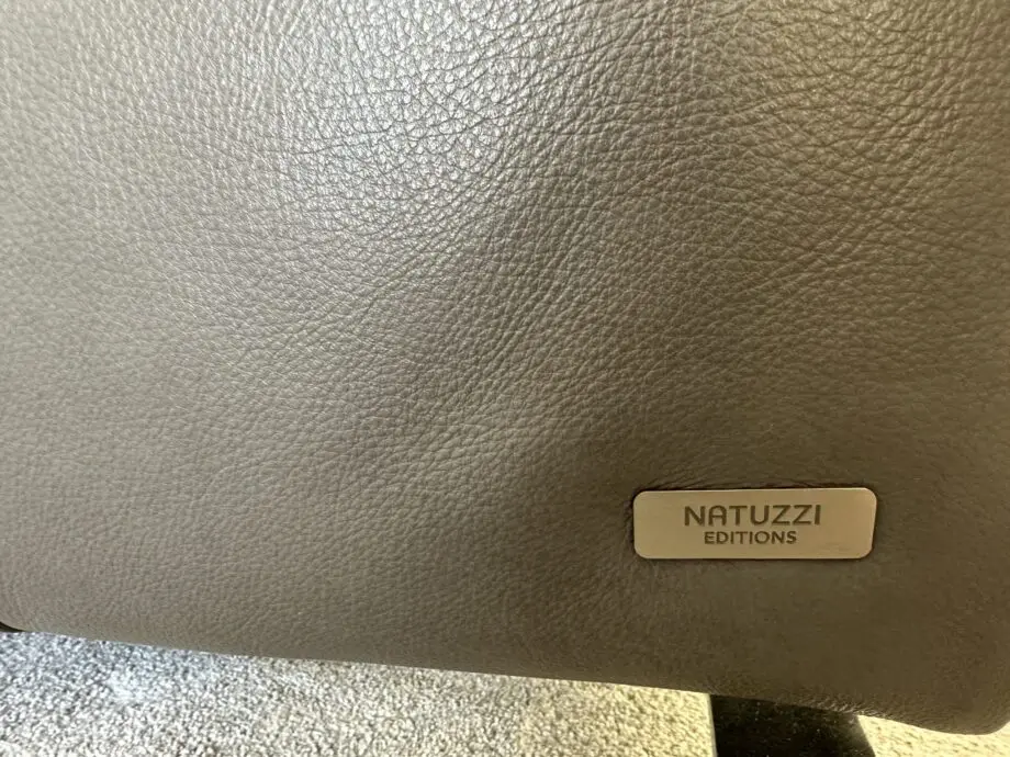2 x Natuzzi Editions Pensiero Power Recliners in Dark Grey Leather