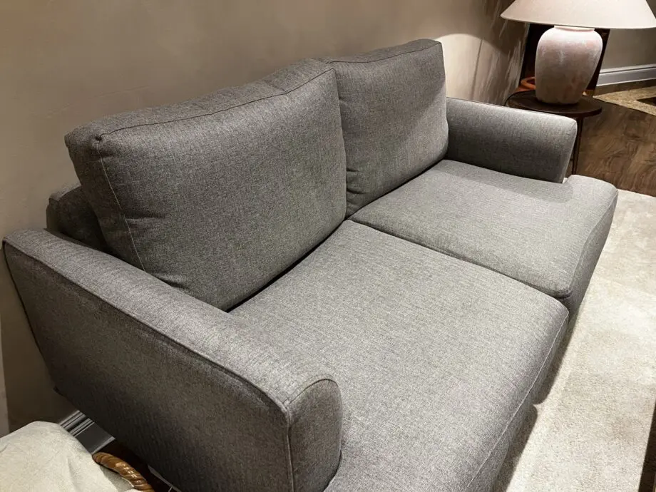 DFS Capsule Collection Couch