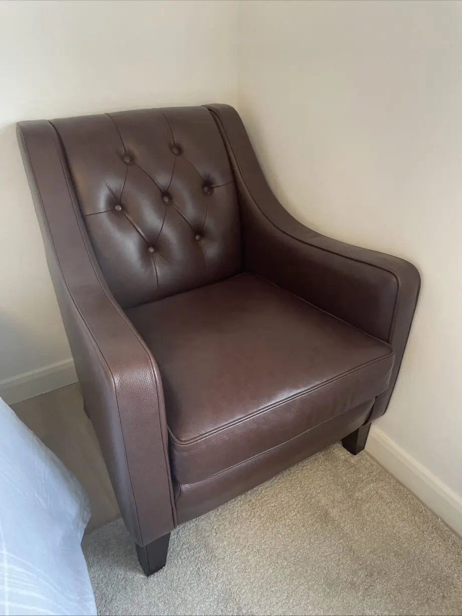 Multiyork grained leather arm chair, brown, dark legs