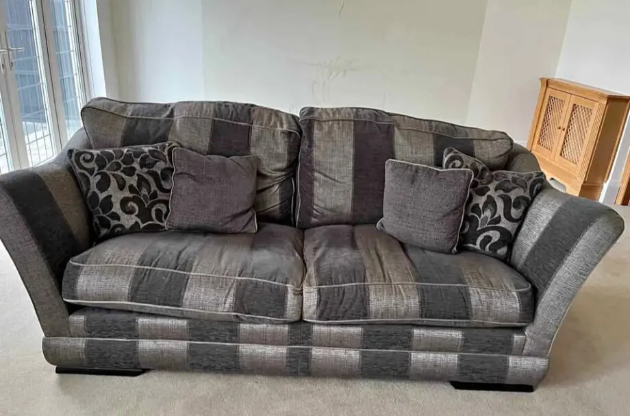 Ashley Manor Lansdowne Large and Small Sofa