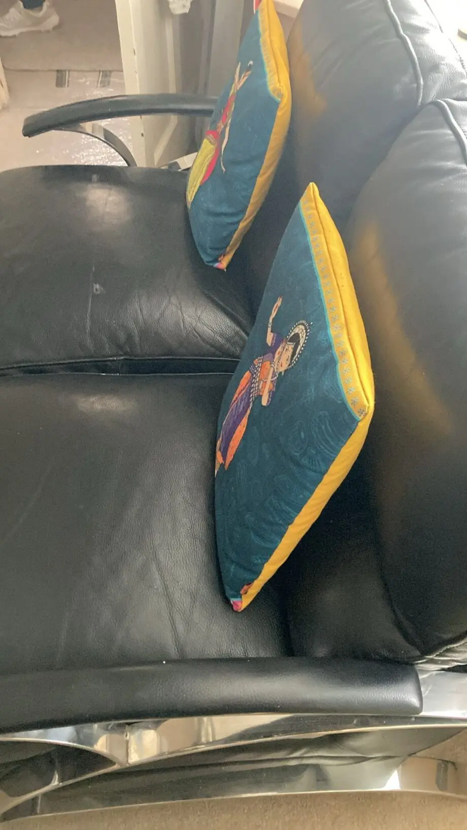 2 Seater Sofa in Good Condition