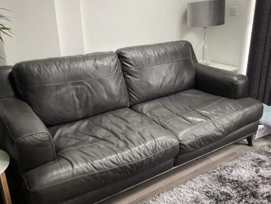 Lovely condition 3 seater sofa