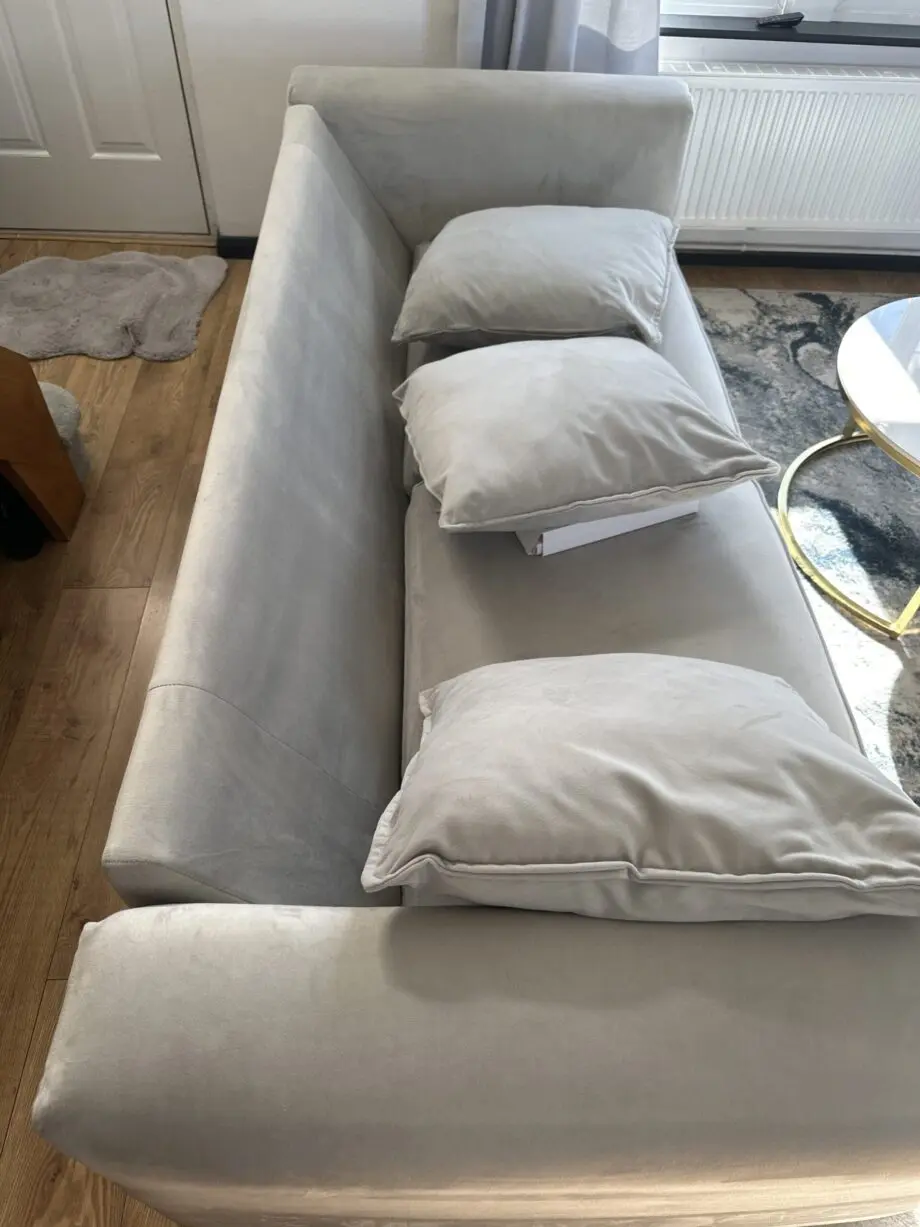 3 seater silver white sofa in perfect condition, no