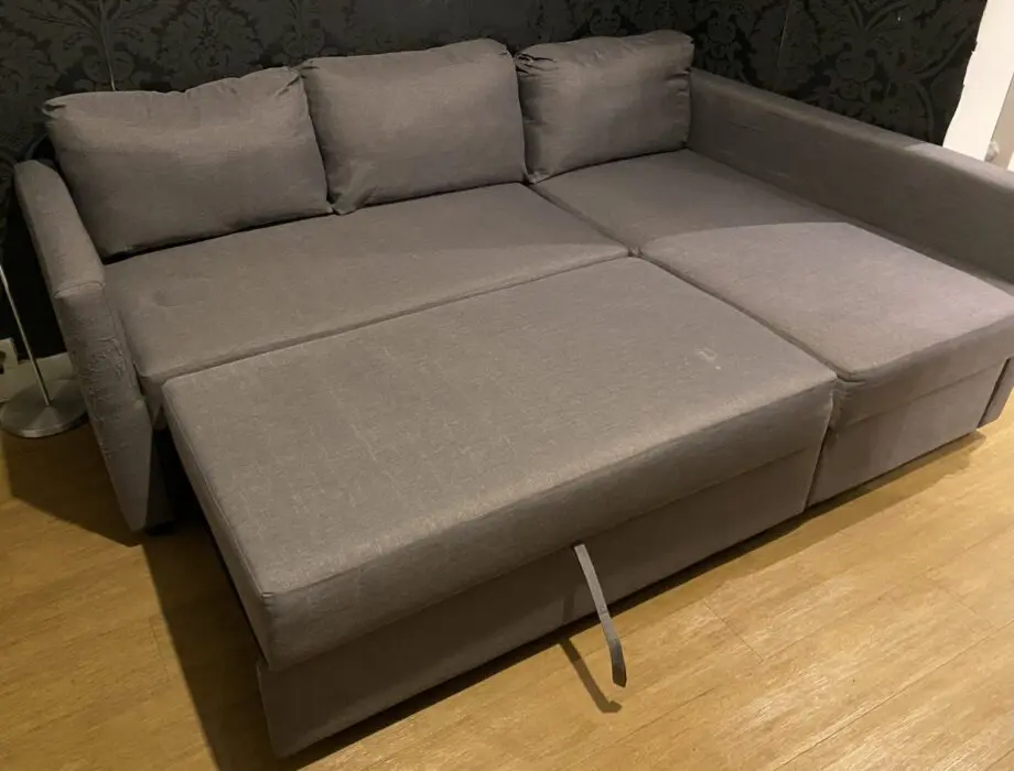 Amazon Brand Grey L-Shaped Corner Sofa with Right Side Chaise and Pull Out Sofa Bed