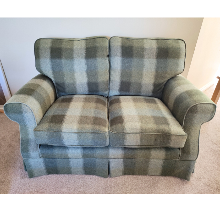 LAURA ASHLEY PADSTOW Small 2 Seater Sofa Excellent Condition
