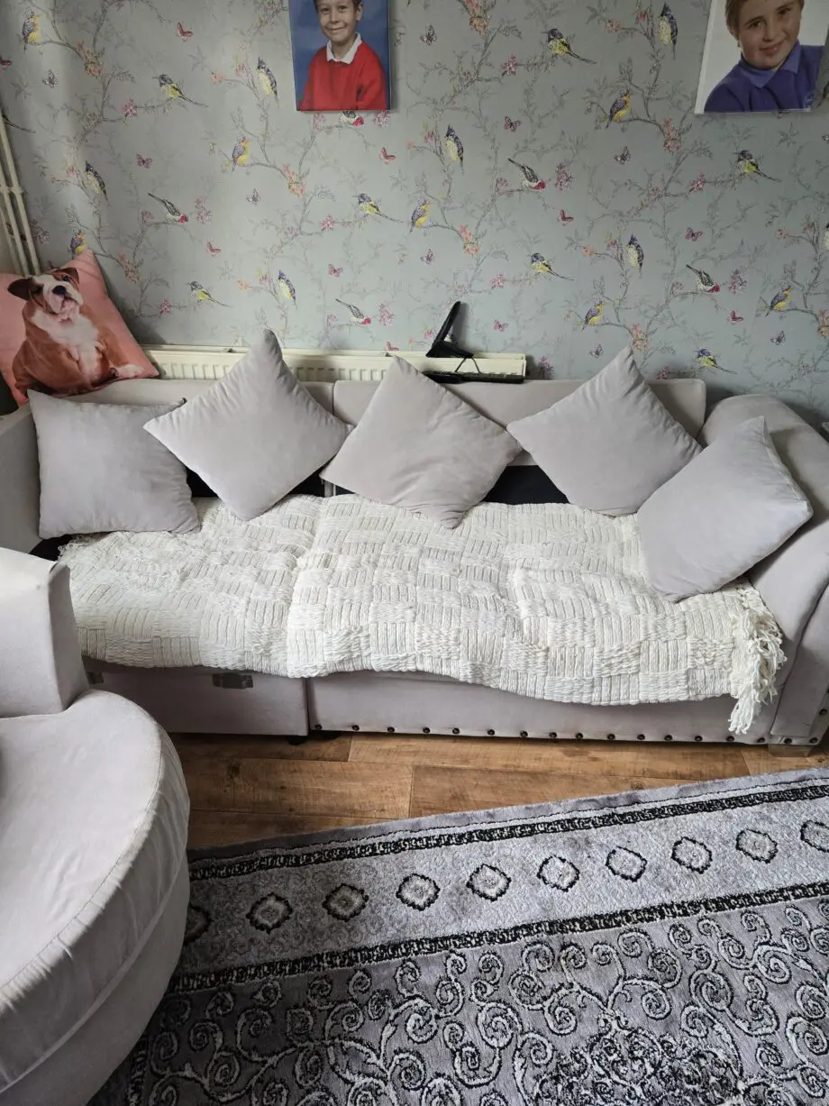 this is a cream corner sofa with swfall chair and about 6 months old