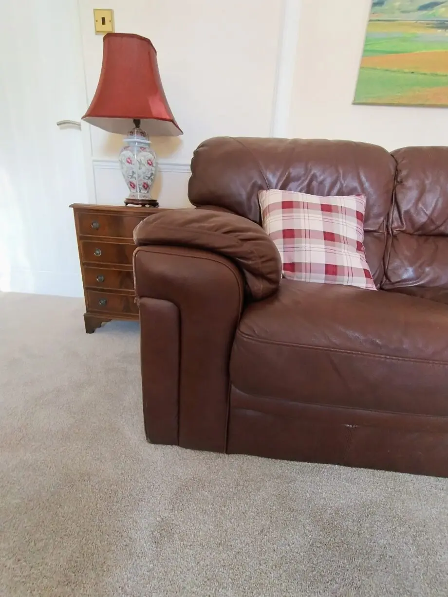 Luxury Comfy Brown Leather Sofa Set