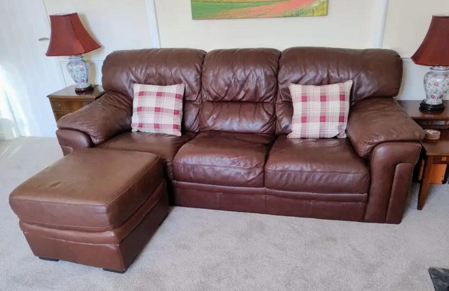 Luxury Comfy Brown Leather Sofa Set