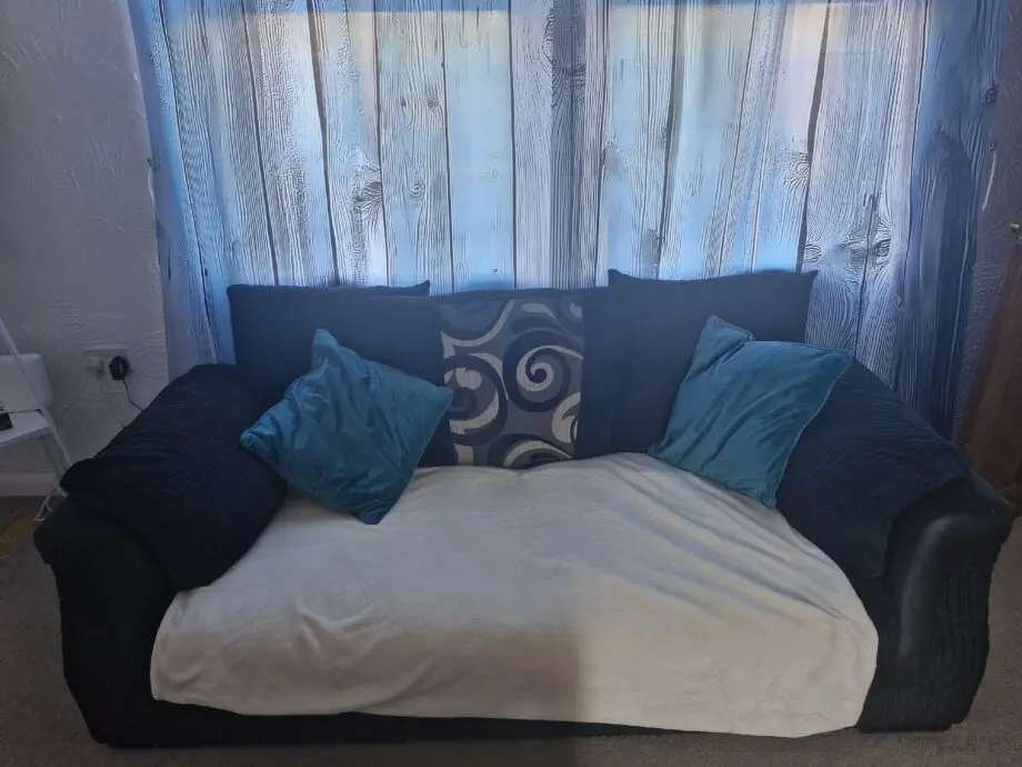 2+3 seater fabric black sofa's