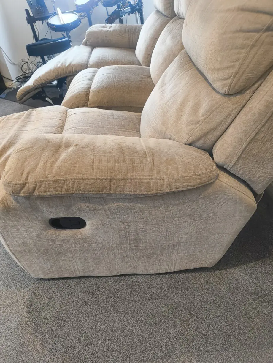 Beige sofa with 2 recliners