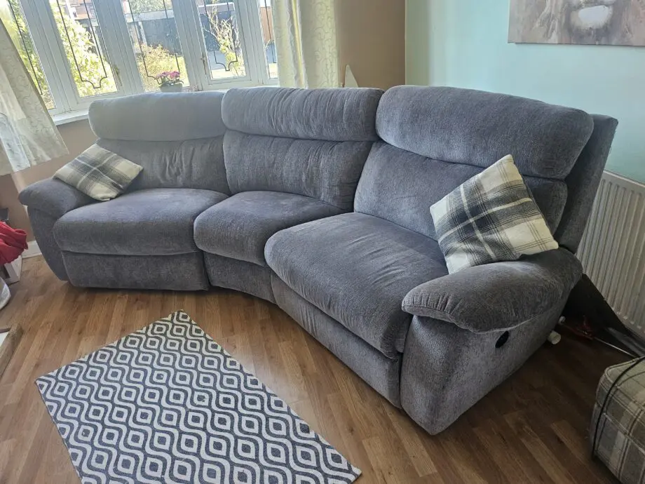 DFS U bend sofa, with declining ends seats