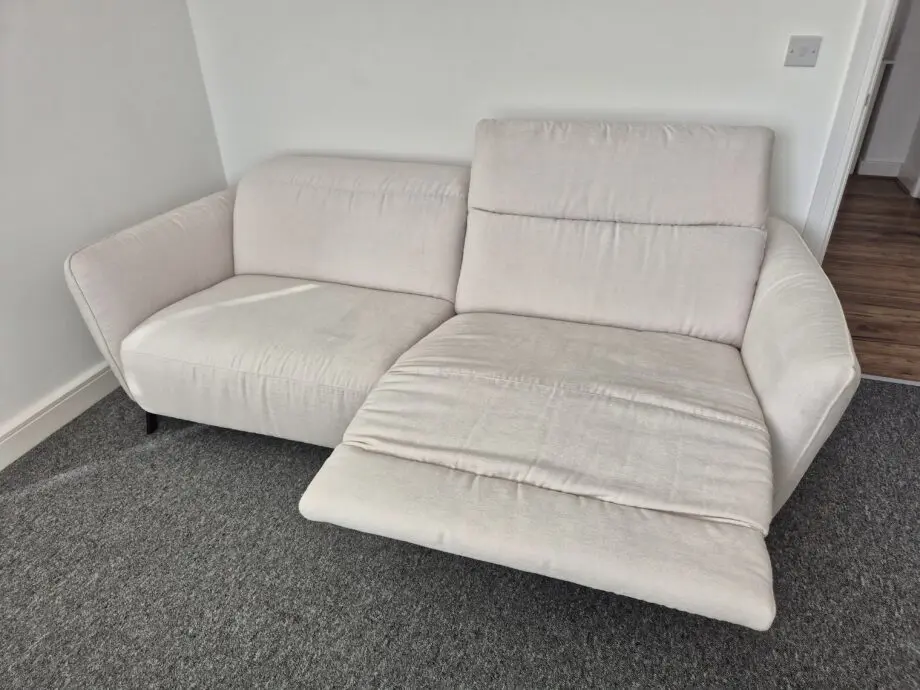As new / unused - Natuzzi 3 seater and 2 seater sofas