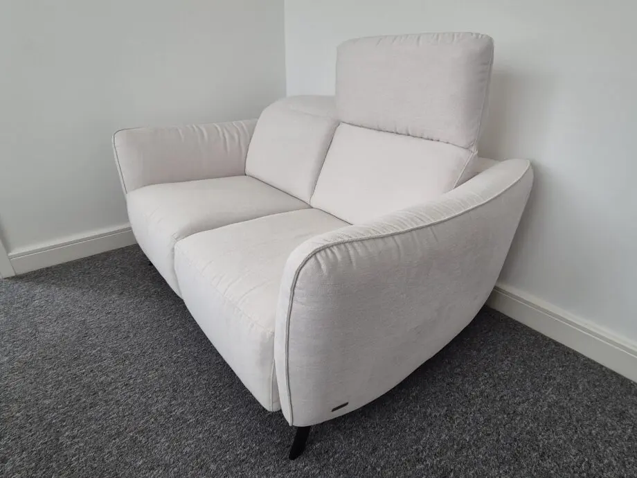 As new / unused - Natuzzi 3 seater and 2 seater sofas
