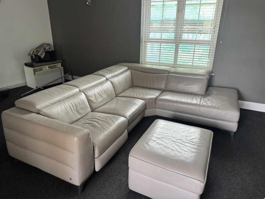 Natuzzi Editions Pensiero Electric Recliner Corner Sofa