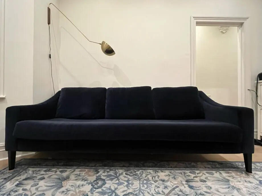 Blue velvet 3-person sofa