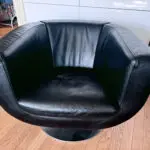 2 X B&B ITALIA BLACK 100% LEATHER TULIP SWIVEL ARMCHAIRS BY JEFFREY BERNETT