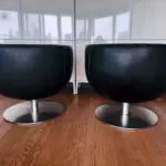 2 X B&B ITALIA BLACK 100% LEATHER TULIP SWIVEL ARMCHAIRS BY JEFFREY BERNETT