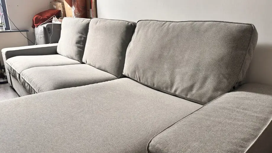 KIVIK 4-seat sofa with chaise longue, Tibbleby beige/grey