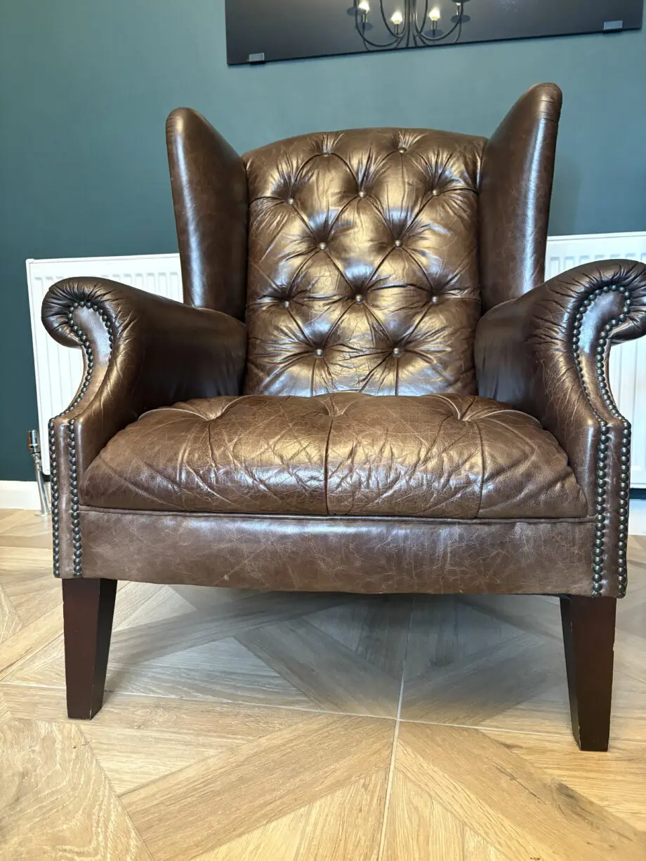 DFS brown chesterfield suit