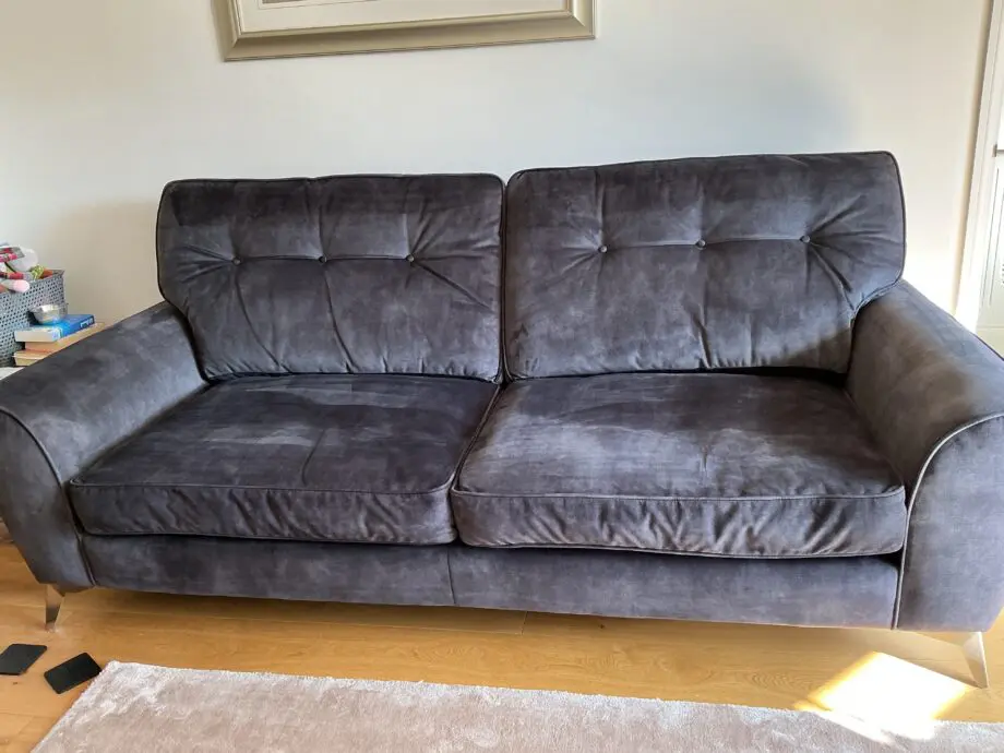 Alstons Savannah charcoal grey button back grand sofa & snuggler