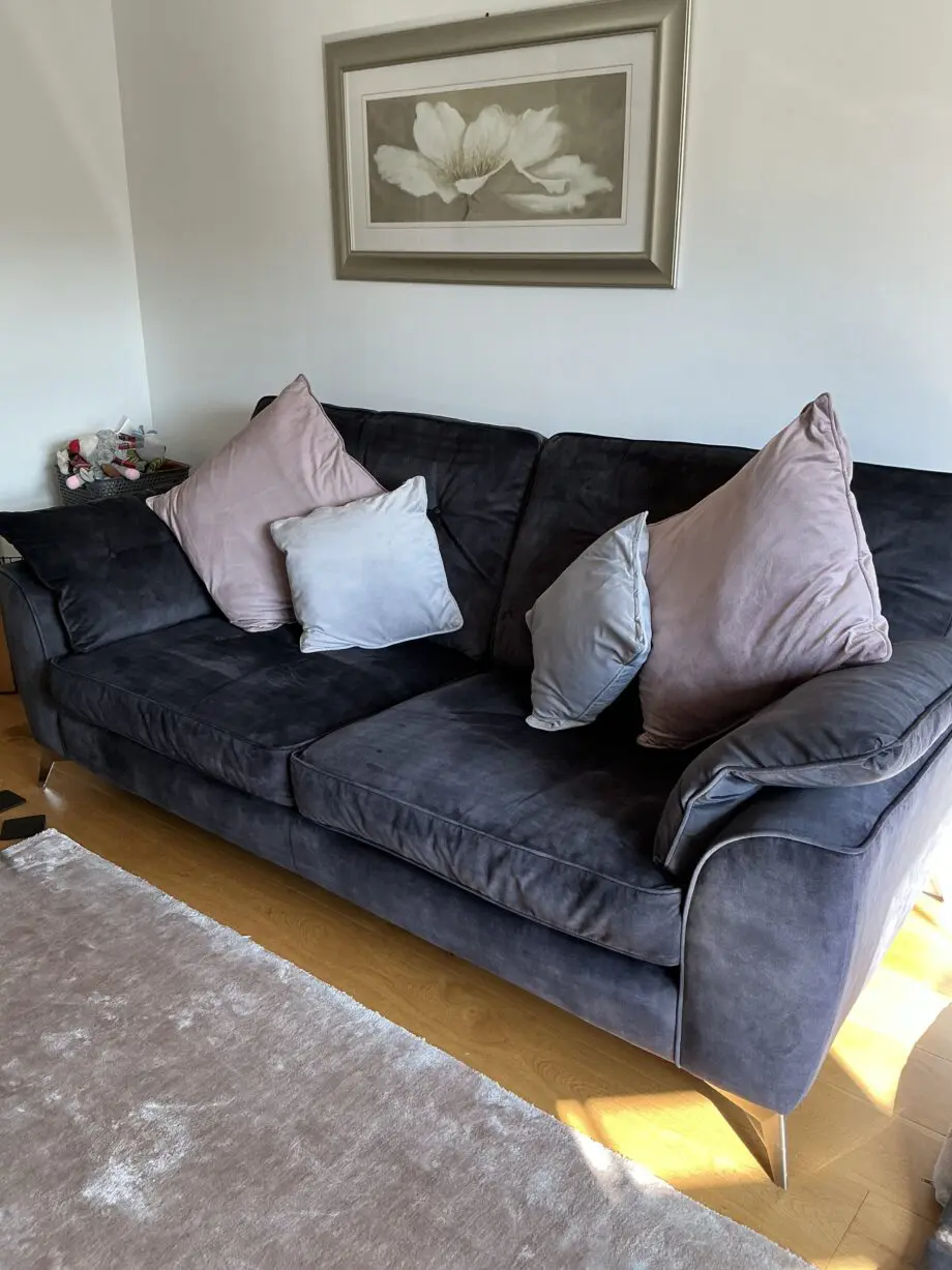 Alstons Savannah charcoal grey button back grand sofa & snuggler