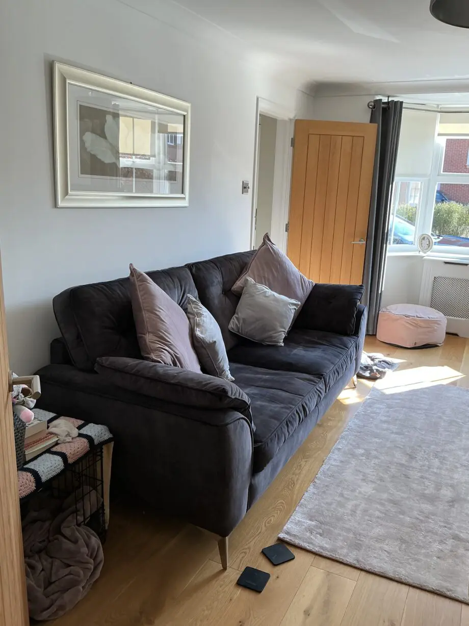 Alstons Savannah charcoal grey button back grand sofa & snuggler