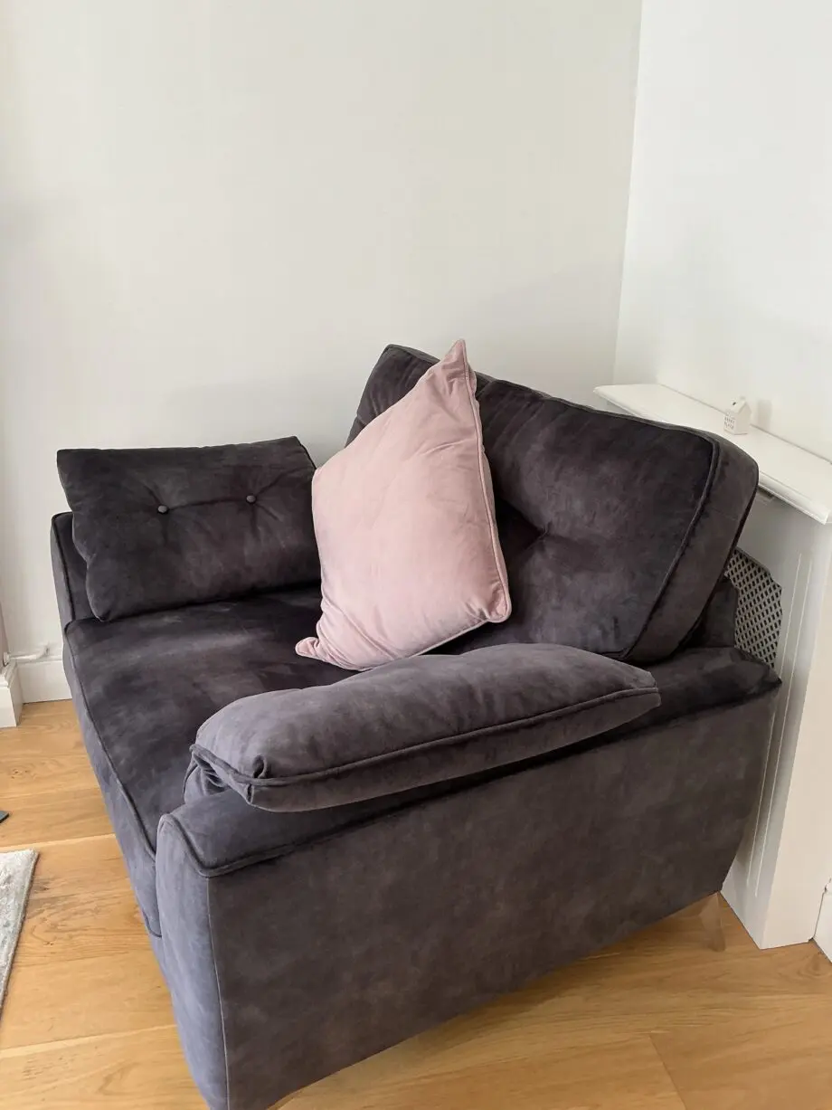 Alstons Savannah charcoal grey button back grand sofa & snuggler