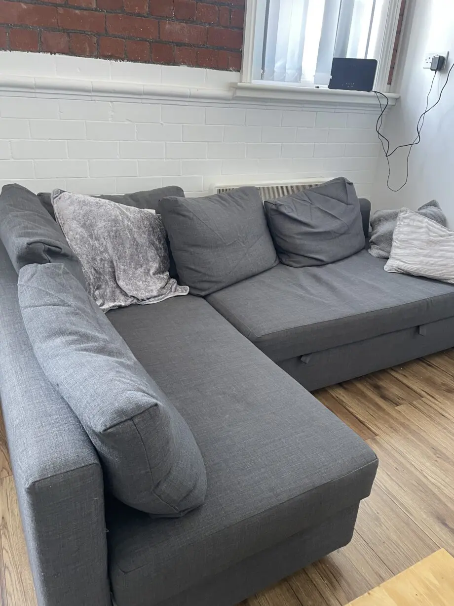 Grey Corner Sofa - Pull out to Double Bed