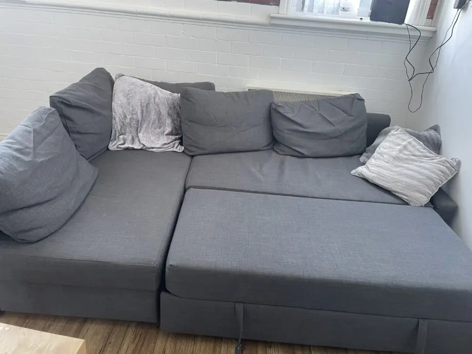 Grey Corner Sofa - Pull out to Double Bed
