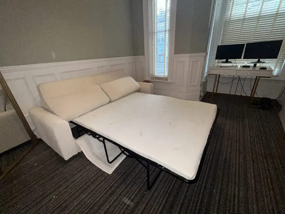 Cream soda bed