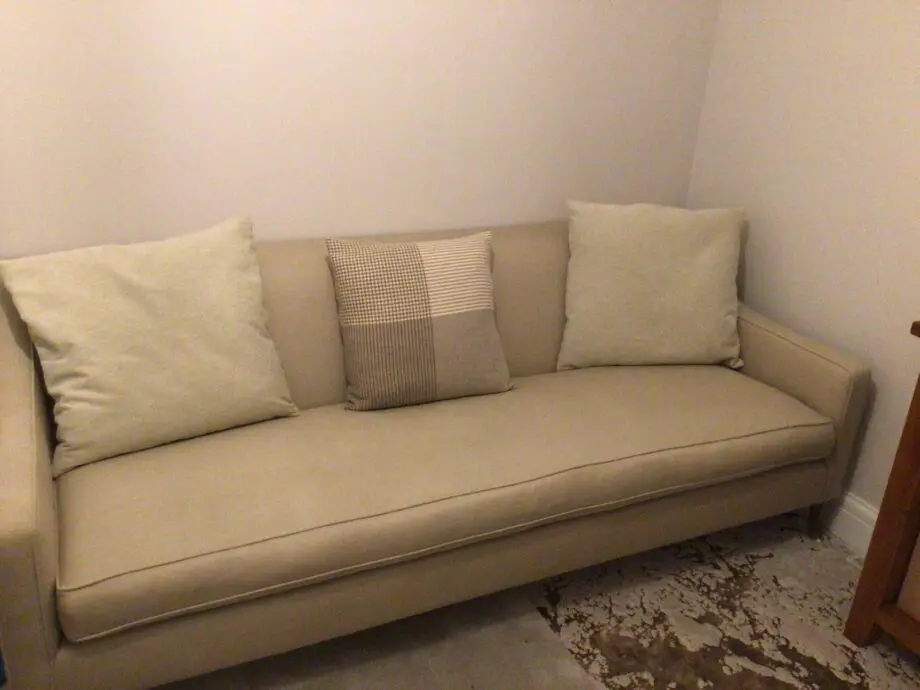 Hogarth 3.5 beige seater sofa with single seat cushion