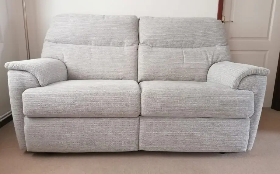 G Plan ‘Watson’ 3 piece suite in hard wearing ‘Victoria Jute’ fabric