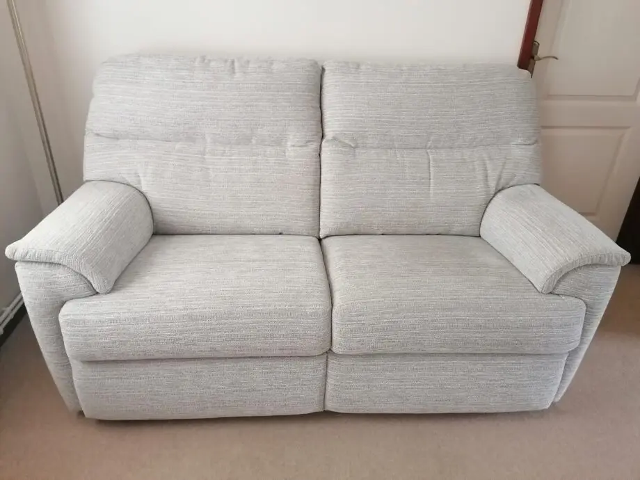 G Plan ‘Watson’ 3 piece suite in hard wearing ‘Victoria Jute’ fabric