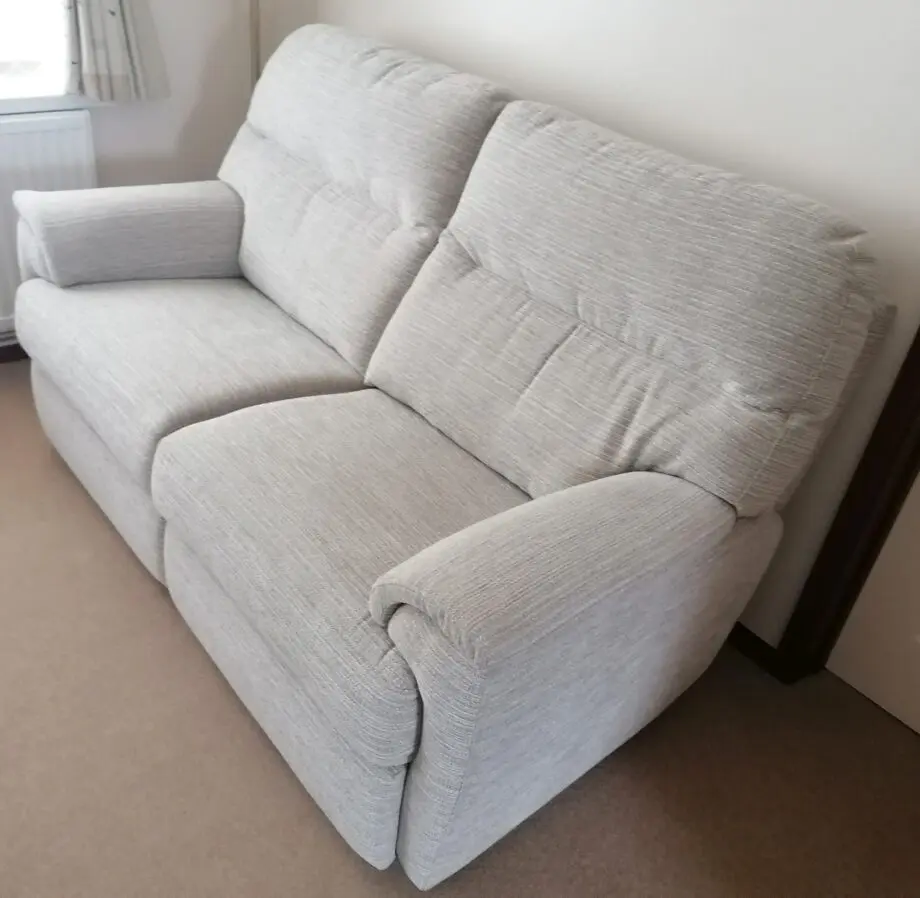G Plan ‘Watson’ 3 piece suite in hard wearing ‘Victoria Jute’ fabric