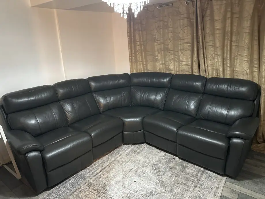 Dfs grey corner sofa of 5 seat brand new