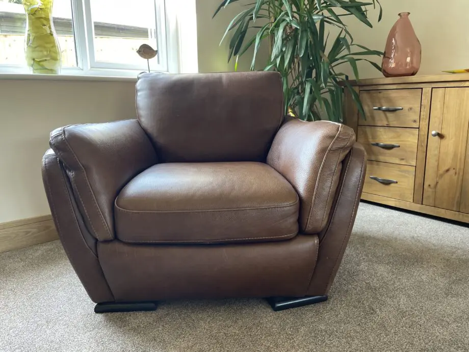 Barker and Stonehouse, Natuzzi Carmelo, Brown leather sofa and 2 chairs