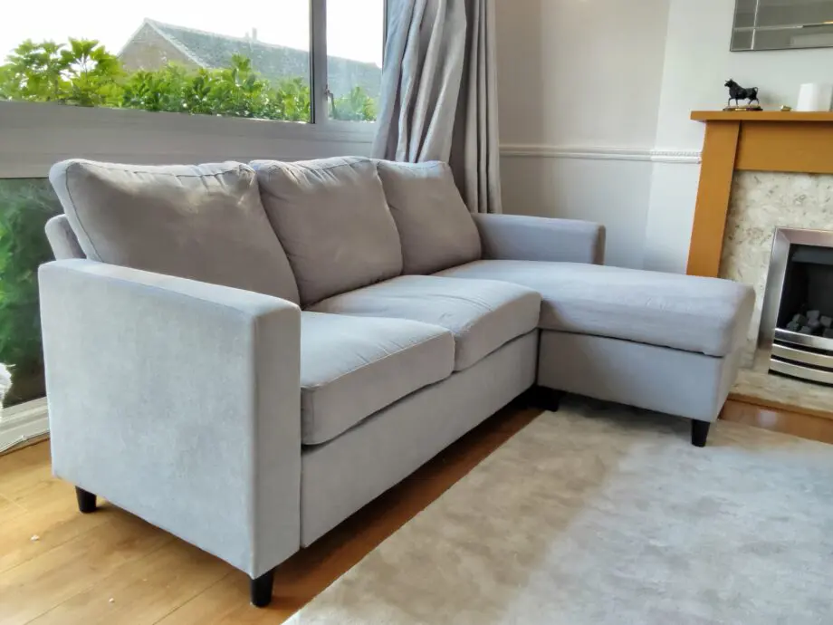 Modern Grey Sectional Sofa with Chaise Lounge - Excellent Condition